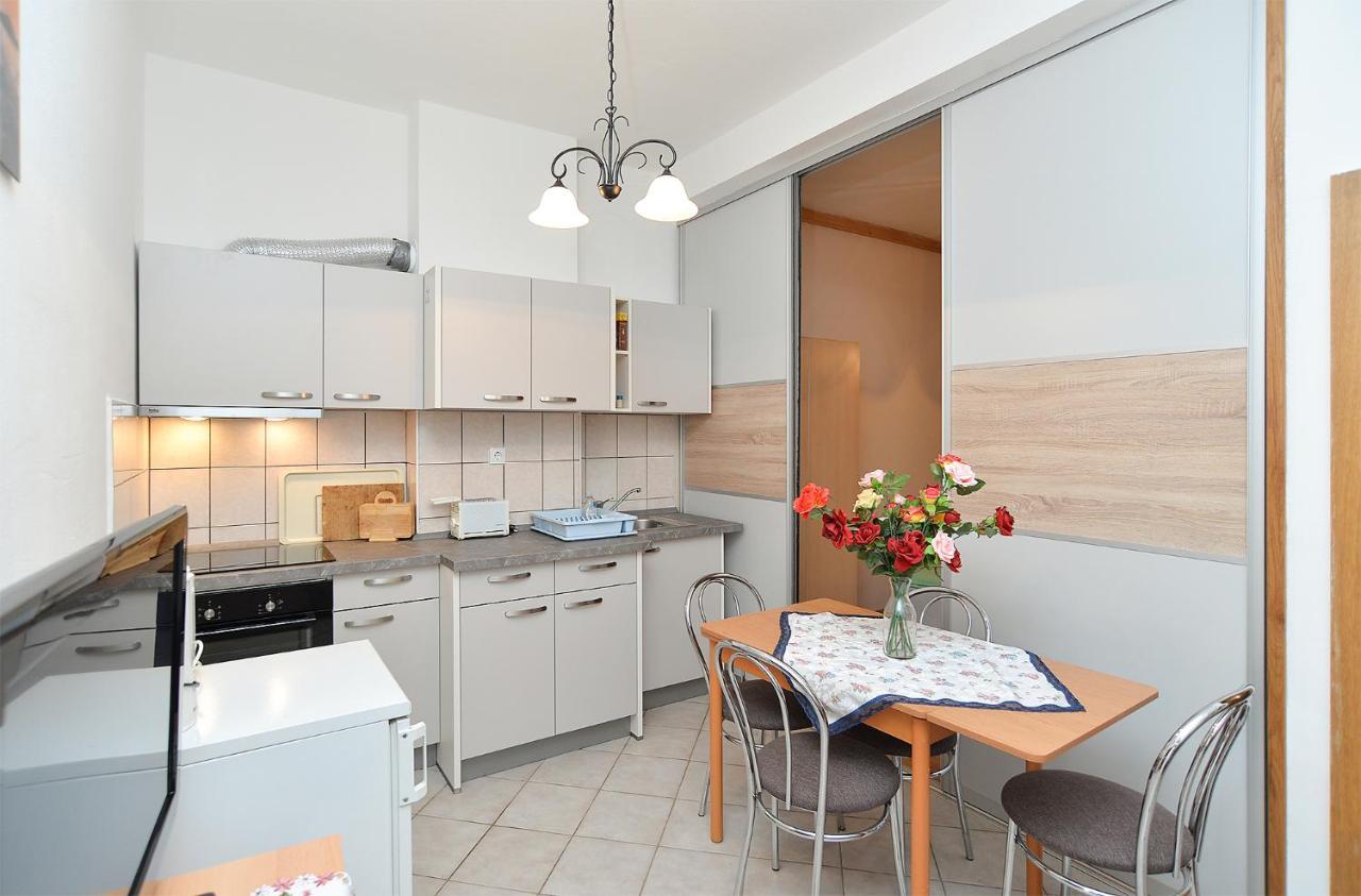 Apartments Joko 1160 普拉 外观 照片